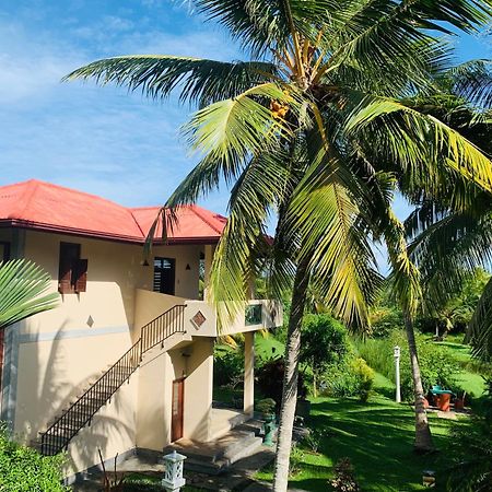 Shangri-Lanka Villa Bentota Exterior foto